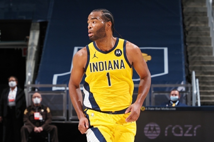 而英式女篮 而英式女篮