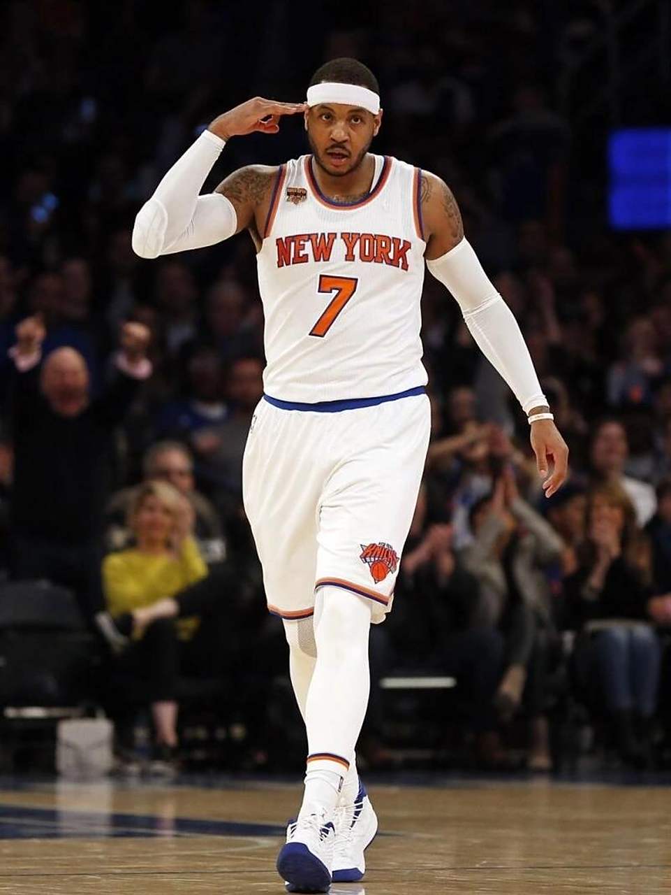 湖人队以全 湖人队以全